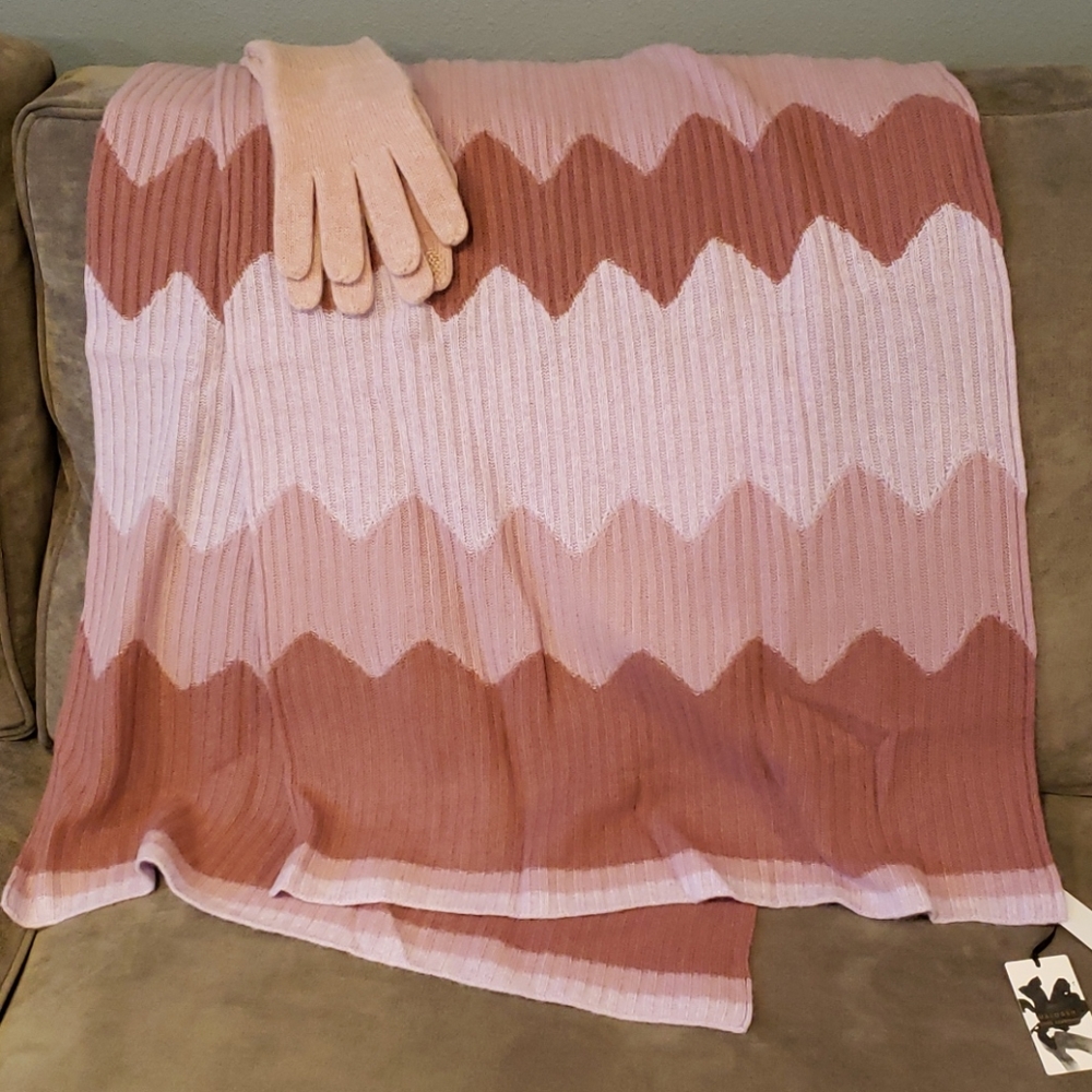 Cashmere scarf